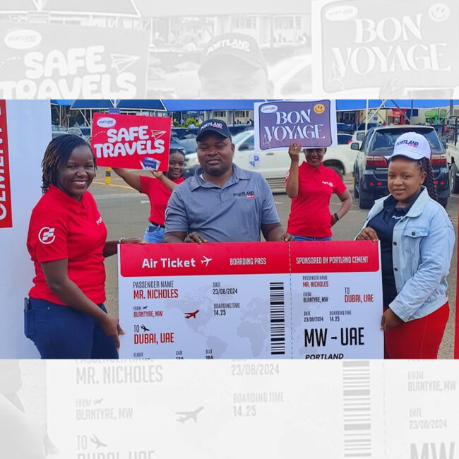 Villi (L) presenting the dummy air ticket to Noah and his spouse